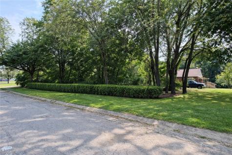 502 13th Street North Apollo PA 15673