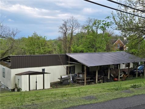 10 Courson Hill Road Amwell PA 15301