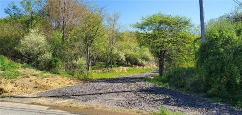 856 Edmon Road Kiskiminetas Township PA 15613