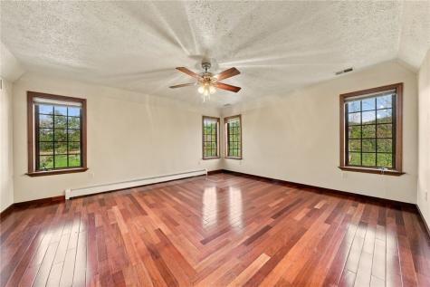 611 Ten Mile Road Amwell PA 15311