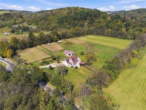 611 Ten Mile Road Amwell PA 15311