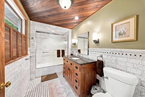 121 Brewer Road Clinton Township PA 16056