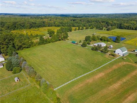 206 Lee Road Springfield Township PA 16127