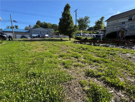 393 N Gallatin Avenue North Union Township PA 15401