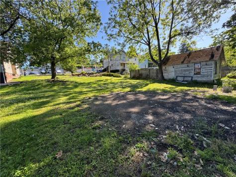 393 N Gallatin Avenue North Union Township PA 15401