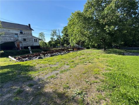 393 N Gallatin Avenue North Union Township PA 15401