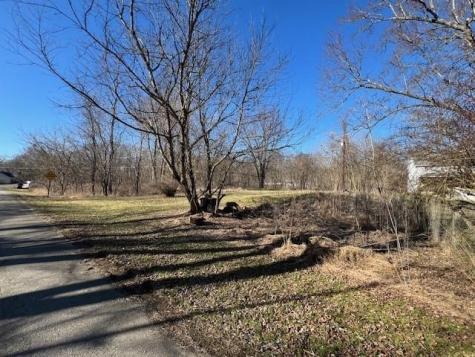 112 & 116 Lower River Road Luzerne Township PA 15433