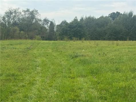 1341 S Center Street Extension Pine Township PA 16127