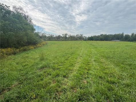 1341 S Center Street Extension Pine Township PA 16127