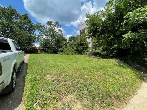 22 S Bryant Bellevue PA 15202