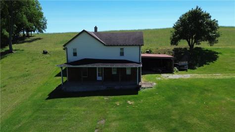 215 Duff Road Mcclellandtown PA 15458