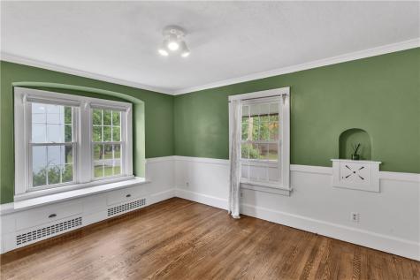 202 Foch Street Ellwood City PA 16117