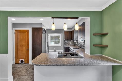 202 Foch Street Ellwood City PA 16117