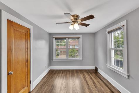 202 Foch Street Ellwood City PA 16117