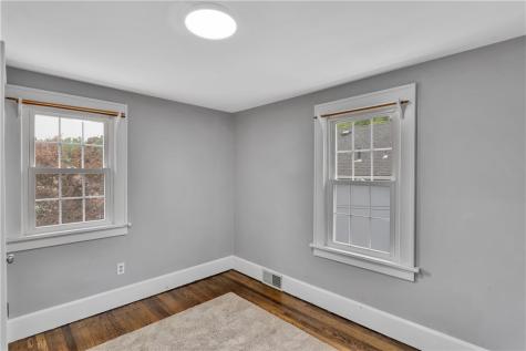 202 Foch Street Ellwood City PA 16117