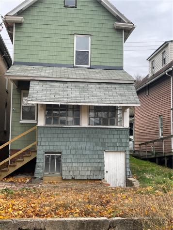 267 Oak Avenue Kittanning Boro PA 16201
