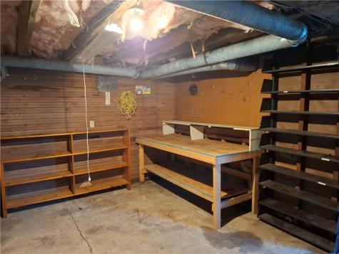 107 Sawmill Road Rogersville PA 15370
