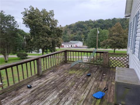 107 Sawmill Road Rogersville PA 15370