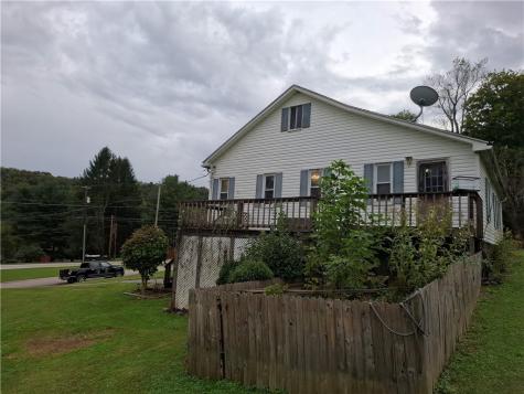 107 Sawmill Road Rogersville PA 15370