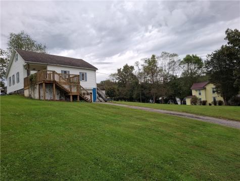 107 Sawmill Road Rogersville PA 15370