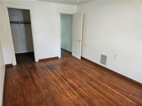360 Edna Street East Mckeesport PA 15035