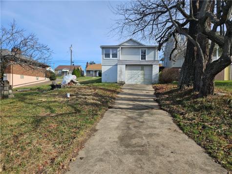 360 Edna Street East Mckeesport PA 15035