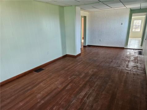 360 Edna Street East Mckeesport PA 15035