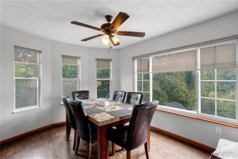 7335 Deer Run Circle Imperial PA 15126