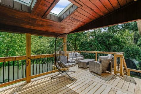 7335 Deer Run Circle Imperial PA 15126