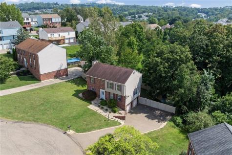 7335 Deer Run Circle Imperial PA 15126