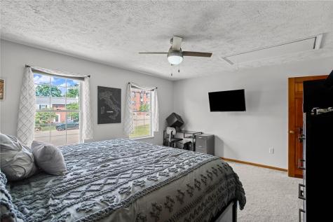 7335 Deer Run Circle Imperial PA 15126