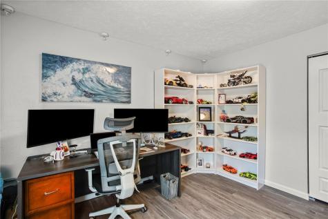 7335 Deer Run Circle Imperial PA 15126