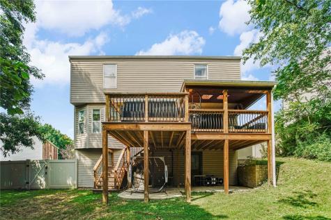 7335 Deer Run Circle Imperial PA 15126