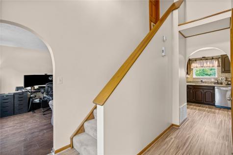 7335 Deer Run Circle Imperial PA 15126