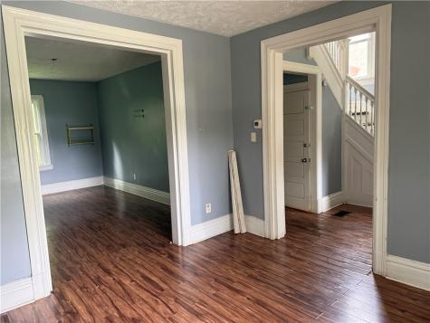 109 Watson Perry Hilltop PA 15214