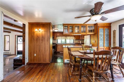 120 Fox Road Loyalhanna PA 15681