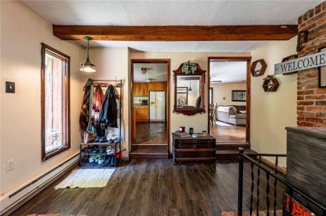 120 Fox Road Loyalhanna PA 15681