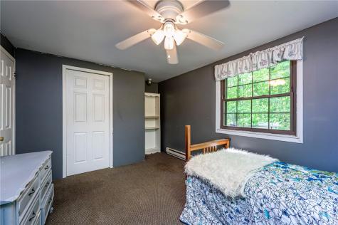 120 Fox Road Loyalhanna PA 15681