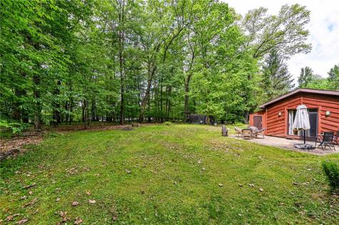120 Fox Road Loyalhanna PA 15681