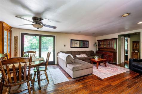 120 Fox Road Loyalhanna PA 15681