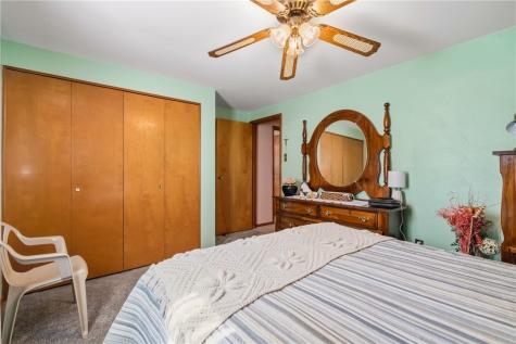 550 Lee Avenue Extension Ross Township PA 15237