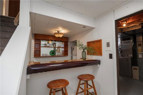 990 El Rancho Drive Green Tree PA 15220