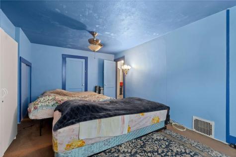2106 Rockledge Street Spring Hill PA 15212