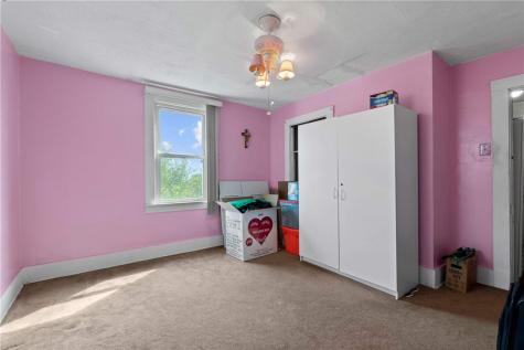 2106 Rockledge Street Spring Hill PA 15212