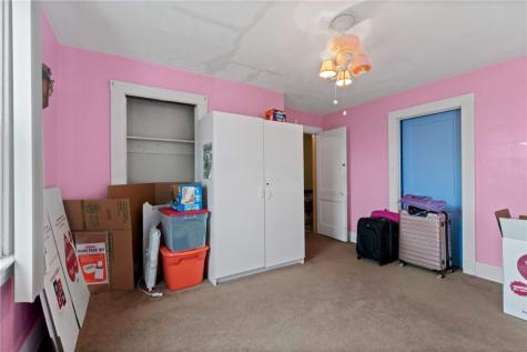 2106 Rockledge Street Spring Hill PA 15212