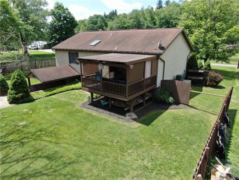 10 Piper Avenue East Bethlehem PA 15322
