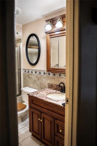 1092 Williams Drive Washington Township PA 15012
