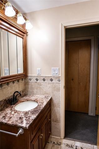1092 Williams Drive Washington Township PA 15012