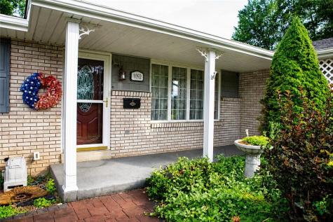 1092 Williams Drive Washington Township PA 15012