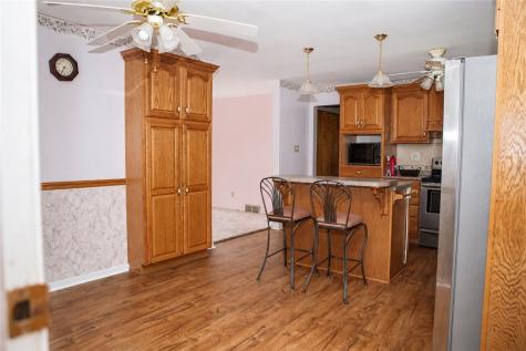 1092 Williams Drive Washington Township PA 15012